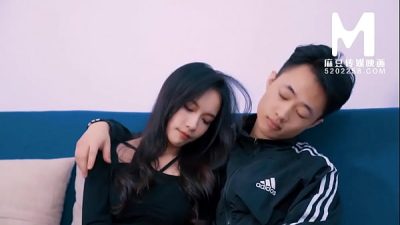 【国产】麻豆传媒作品/MD0143 捆绑性爱 001