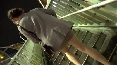 現職牙科美女助理約炮連續顏射中出